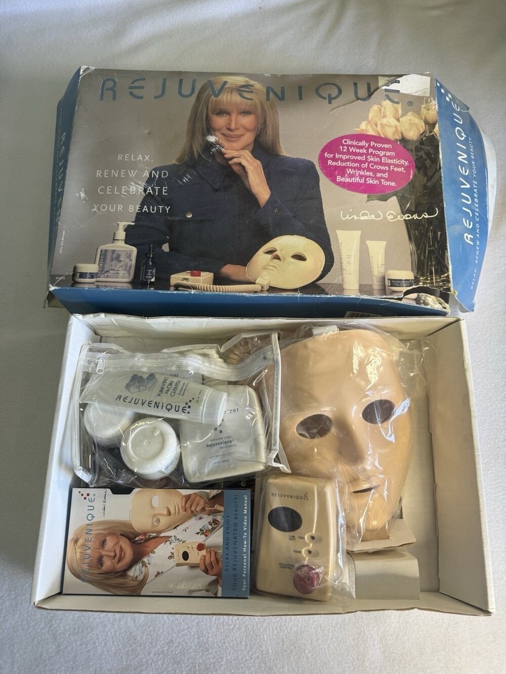 VTG 1999 REJUVENIQUE FACIAL TONING MASK KIT BY LINDA EVANS W/CREAMS AND OILS